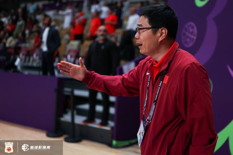 郭振明昔日谈本土教练：因为要抓主要矛盾 首先抓纪律作风斗志