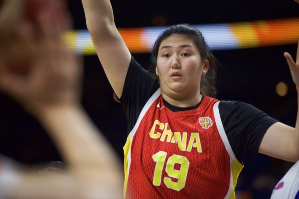 攻防发力！中国女篮第三节24