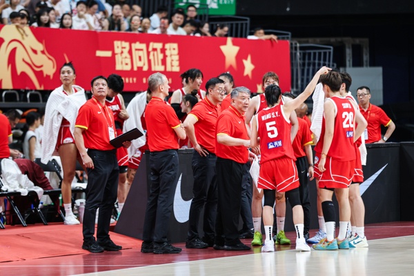 惨淡！中国女篮近两场比赛三分球29投4中 命中率13.8%